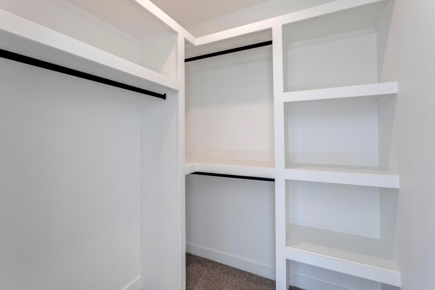 Glenora 8 Plex - Photo 24