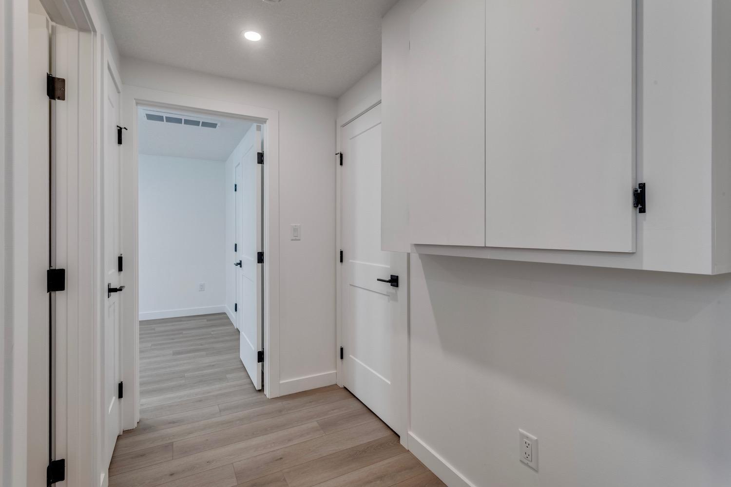Glenora 8 Plex - Photo 50