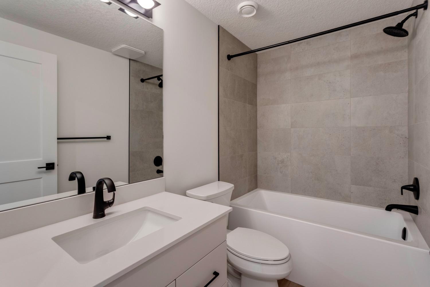 Glenora 8 Plex - Photo 52