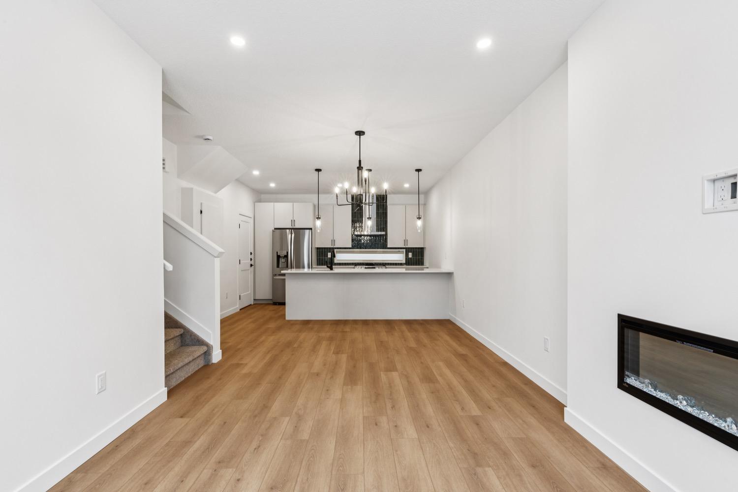 Glenora 2 4 Plex - Photo 13