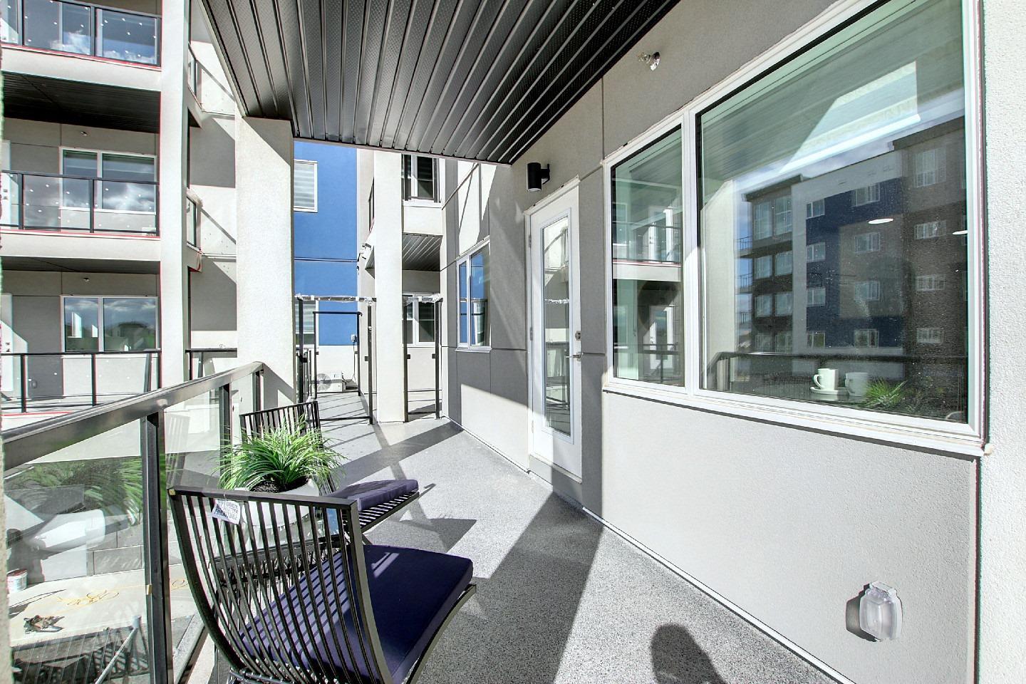 Slate Residences - Photo 12