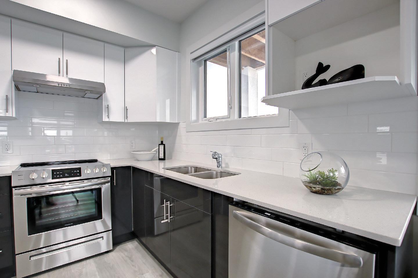 Slate Residences - Photo 14