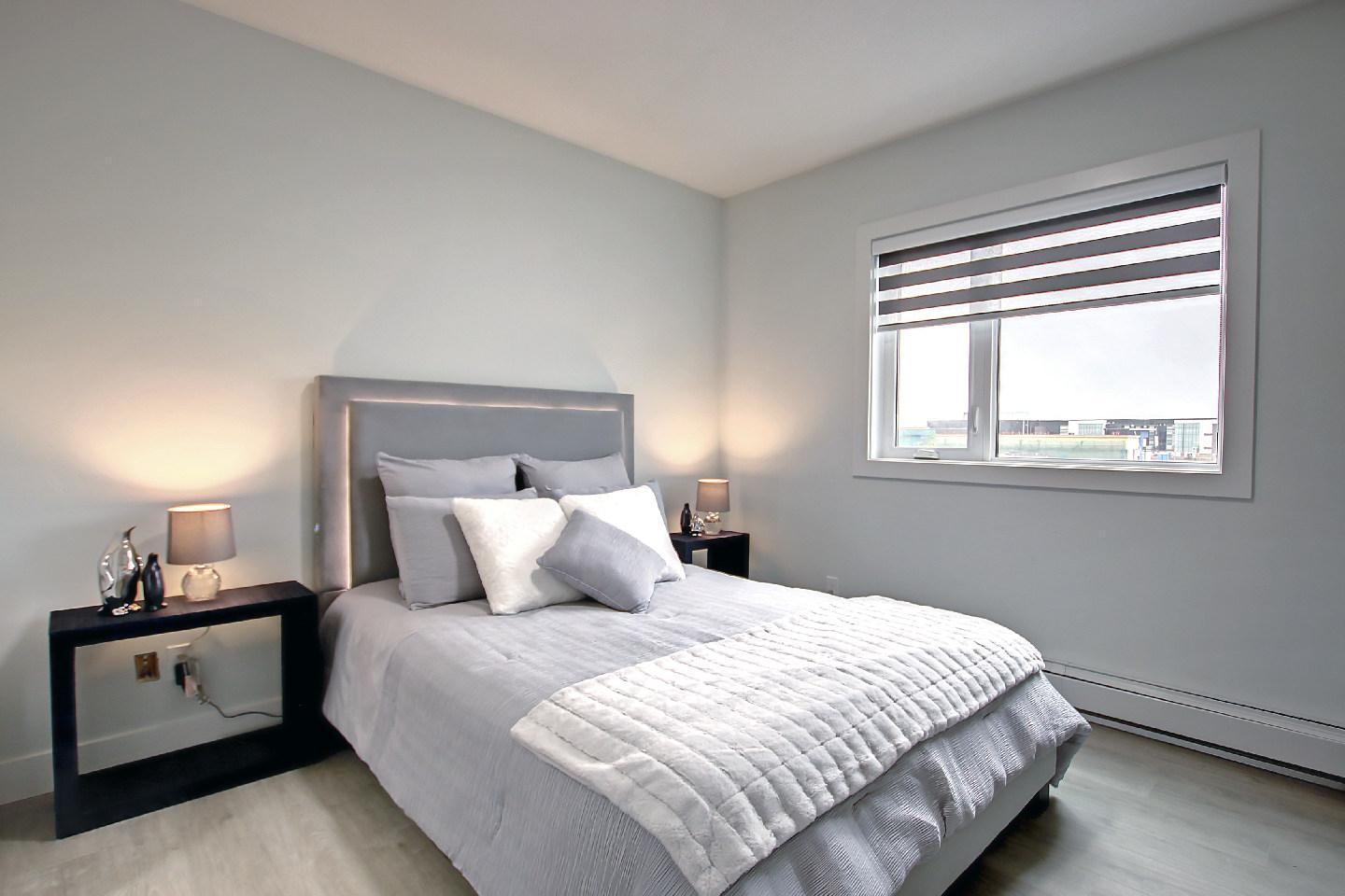 Slate Residences - Photo 17