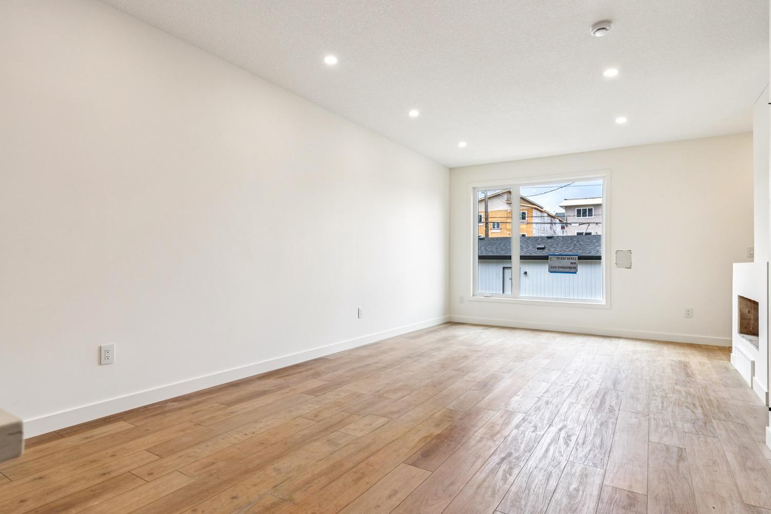 Inglewood 8 Plex - Photo 7