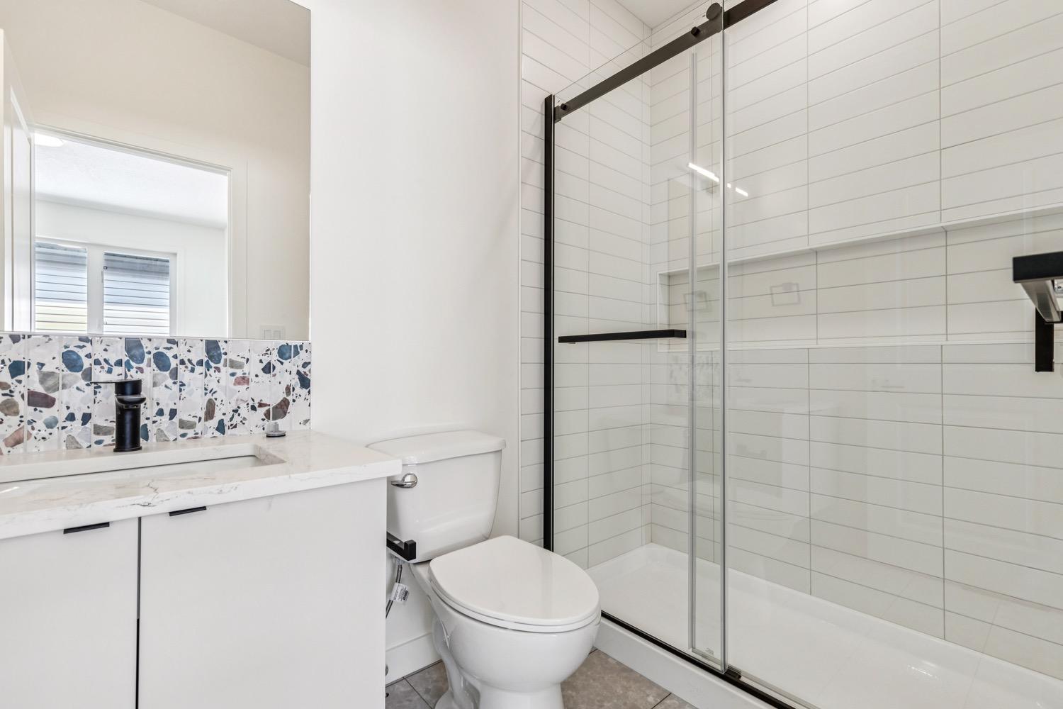 Inglewood 8 Plex - Photo 12
