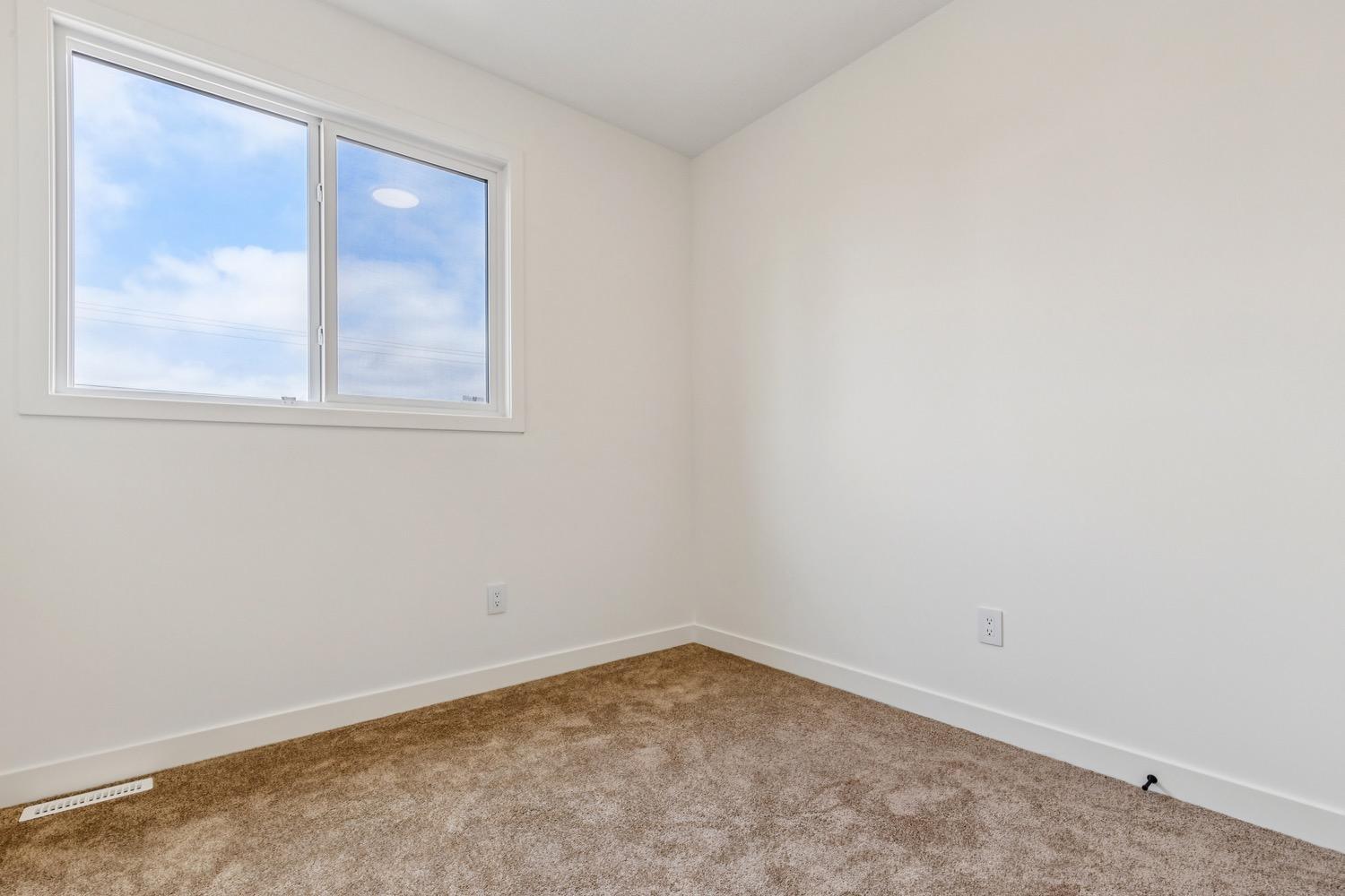 Inglewood 8 Plex - Photo 20