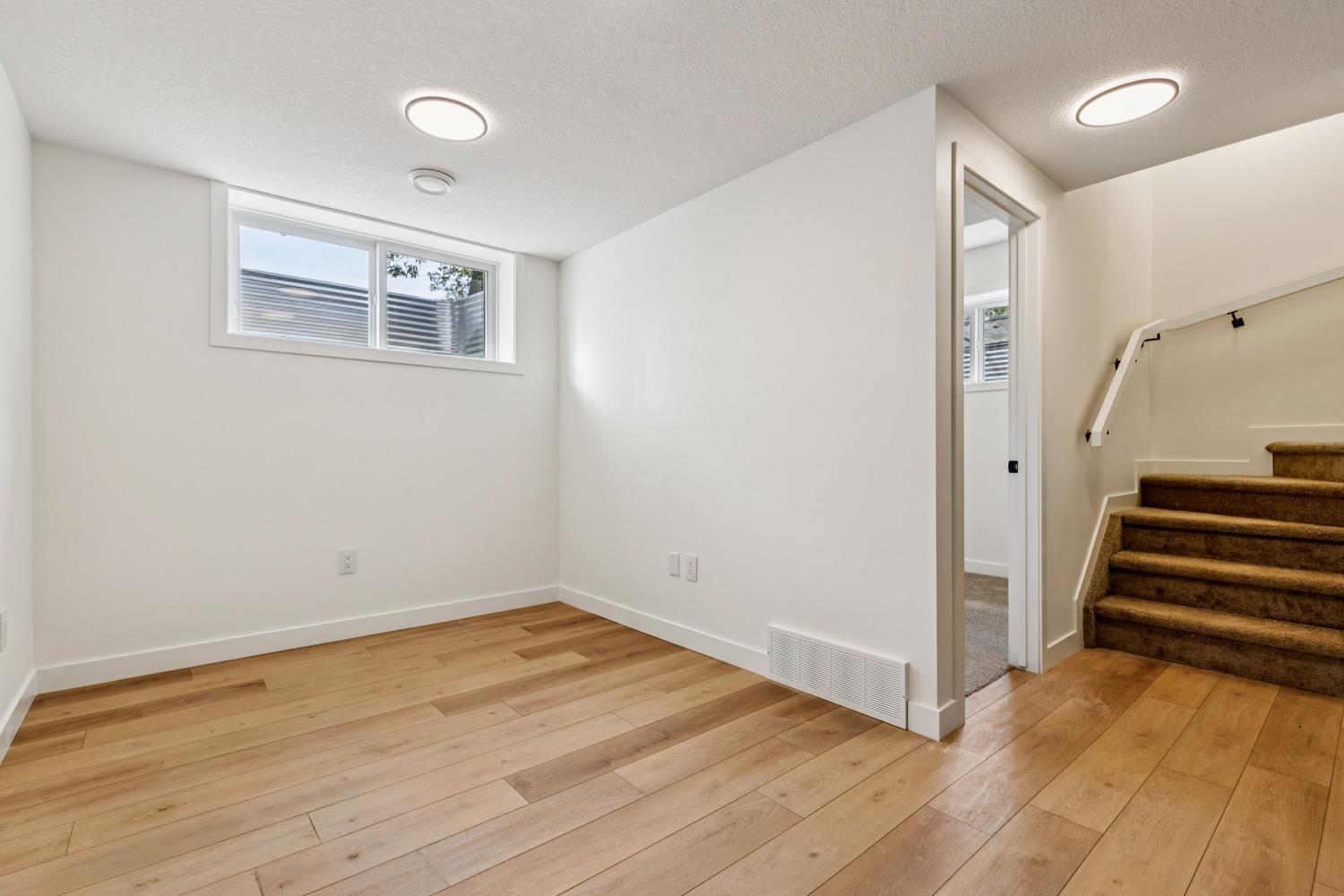 Inglewood 8 Plex - Photo 44