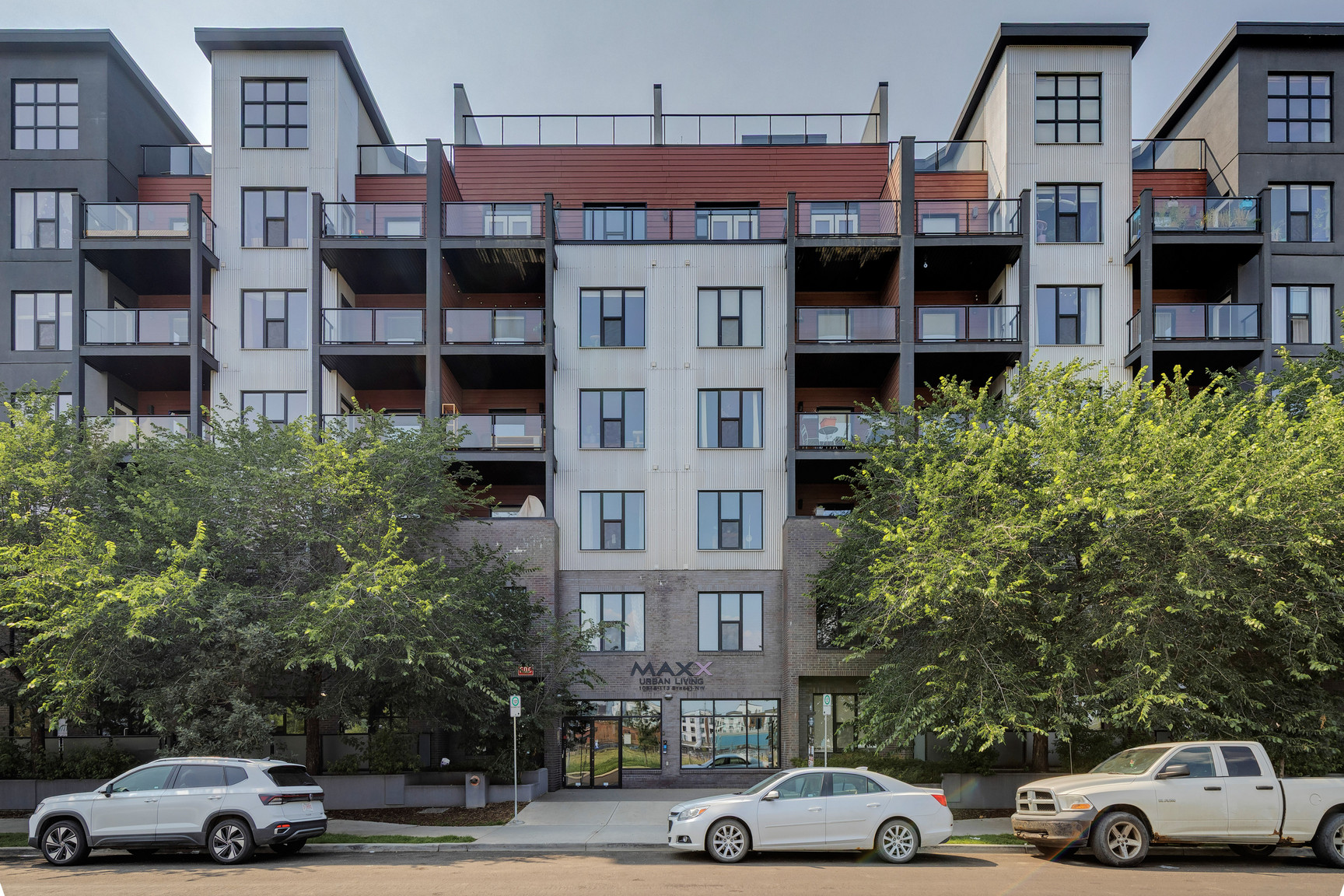 Maxx Urban Living 