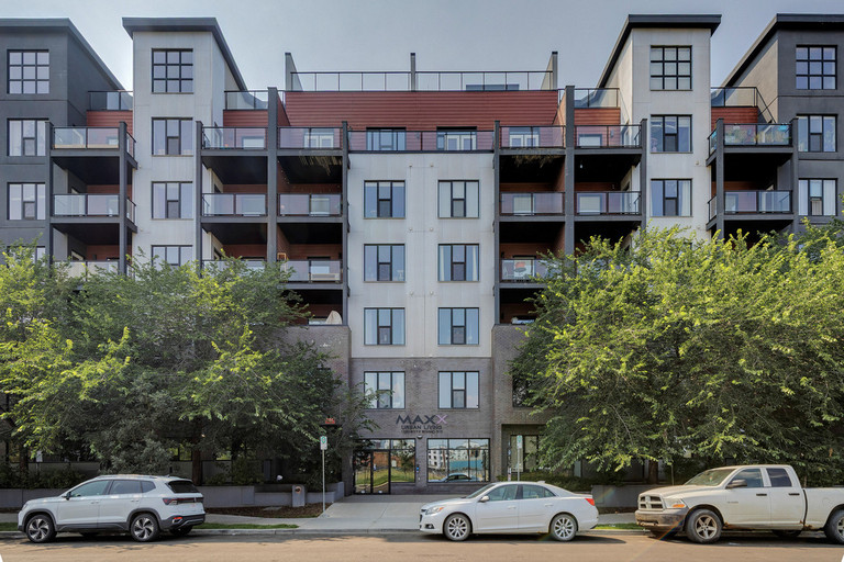 Maxx Urban Living