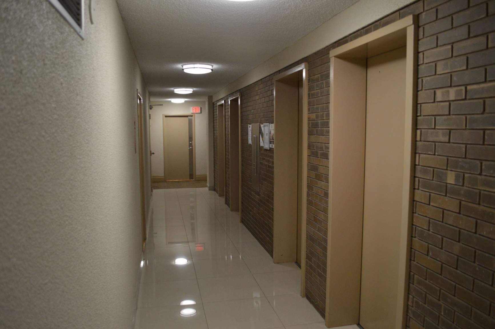 Sherbourne Complex - Photo 6