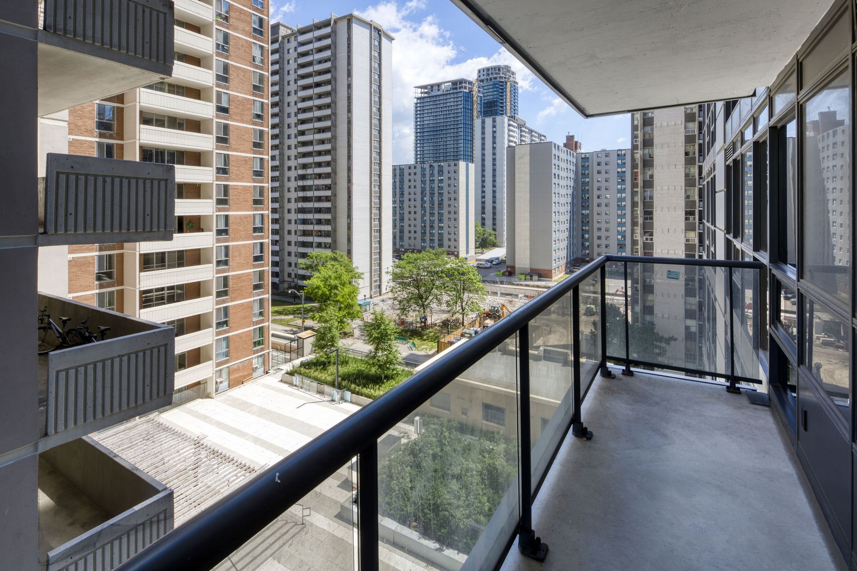 561 Sherbourne - Photo 4