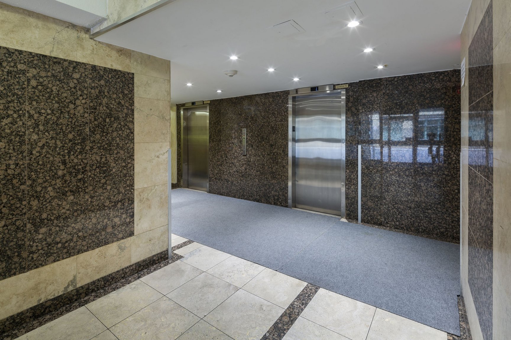 Birchmount Park Towers - Photo 6