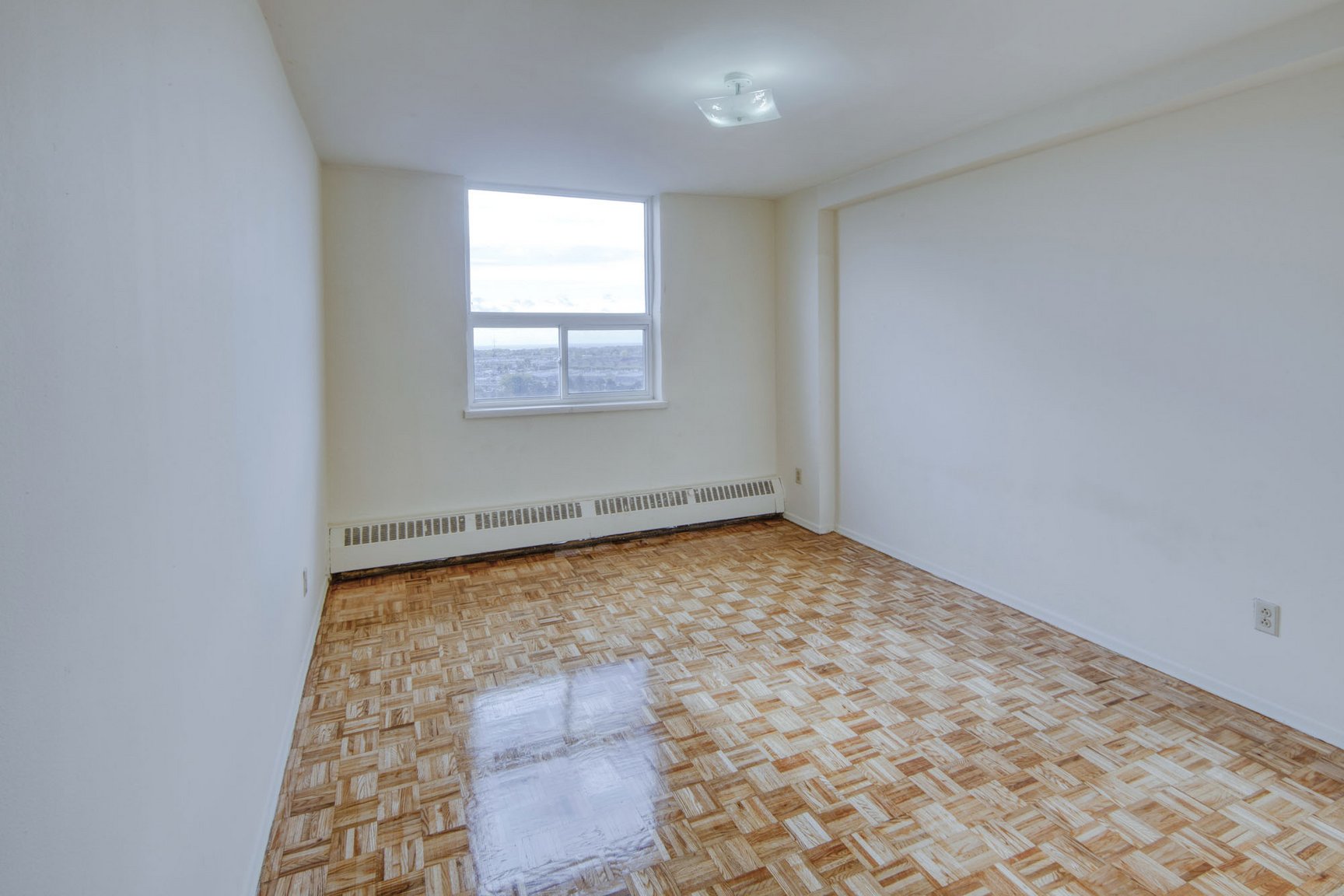 Birchmount Park Towers - Photo 14