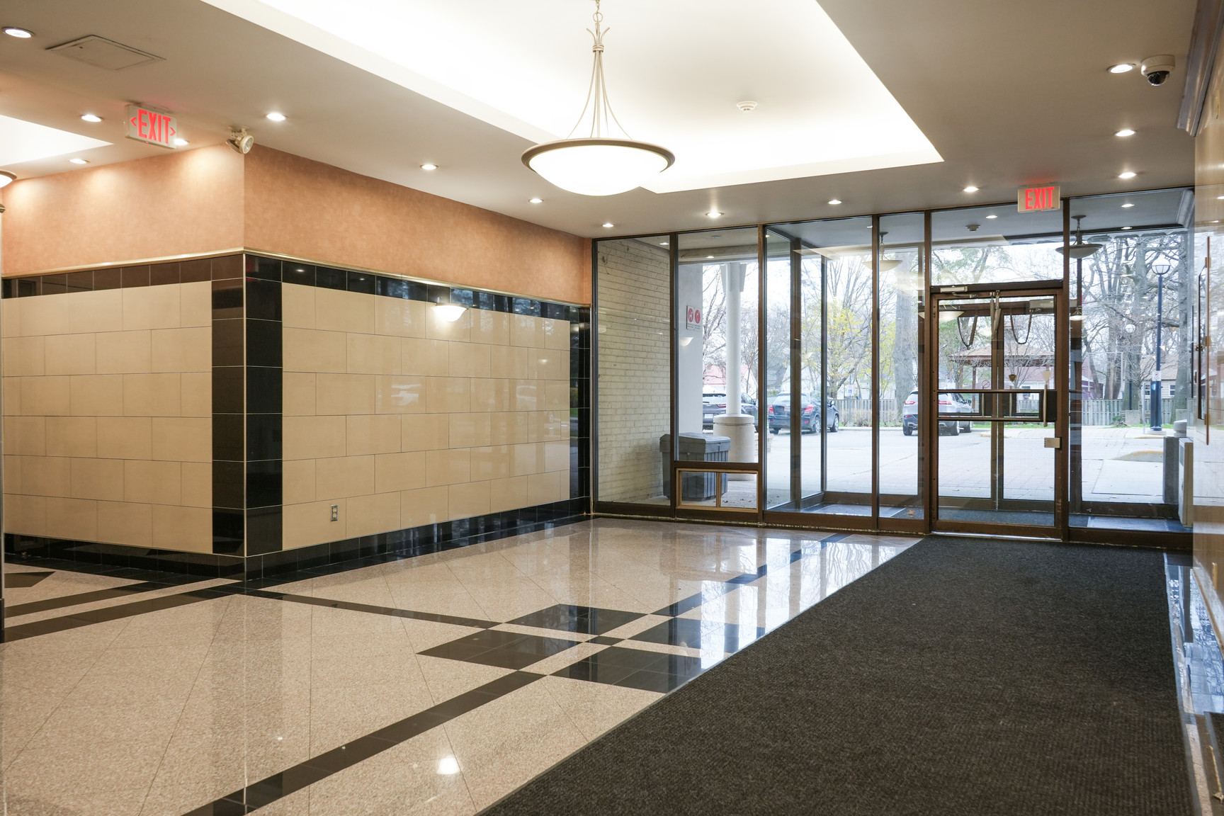 Residences of Harding Square - Photo 6