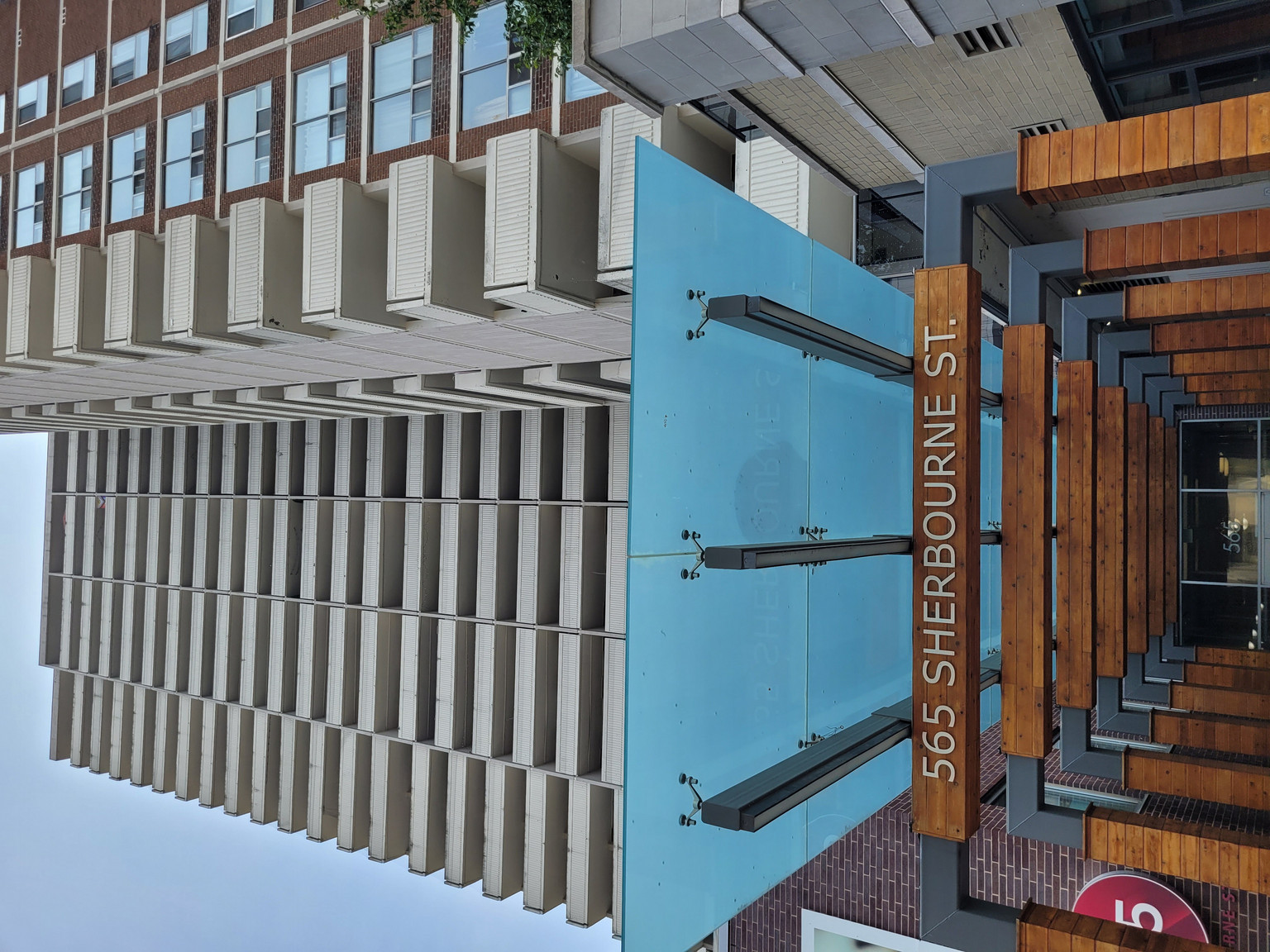 Sherbourne Complex - Photo 2