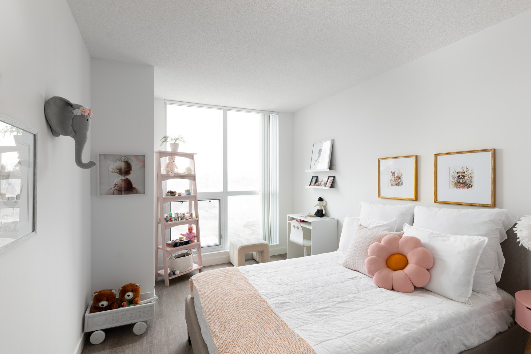 15 Vena Way & 5 Zappacosta Dr. – Emery Crossing  - Photo 3