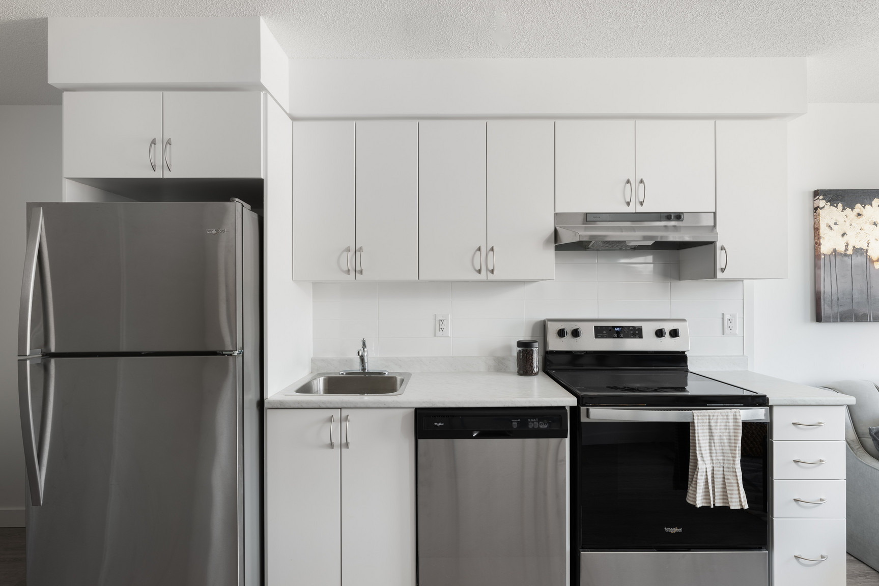 15 Vena Way & 5 Zappacosta Dr. – Emery Crossing  - Photo 7