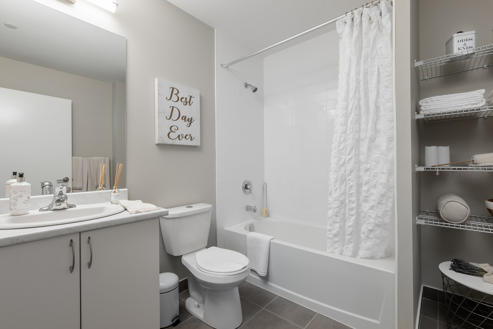 15 Vena Way & 5 Zappacosta Dr. – Emery Crossing  - Photo 9