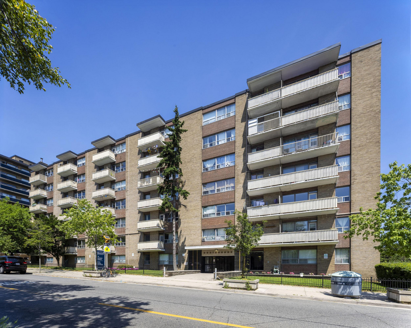 Northshore Apartments - Photo 2