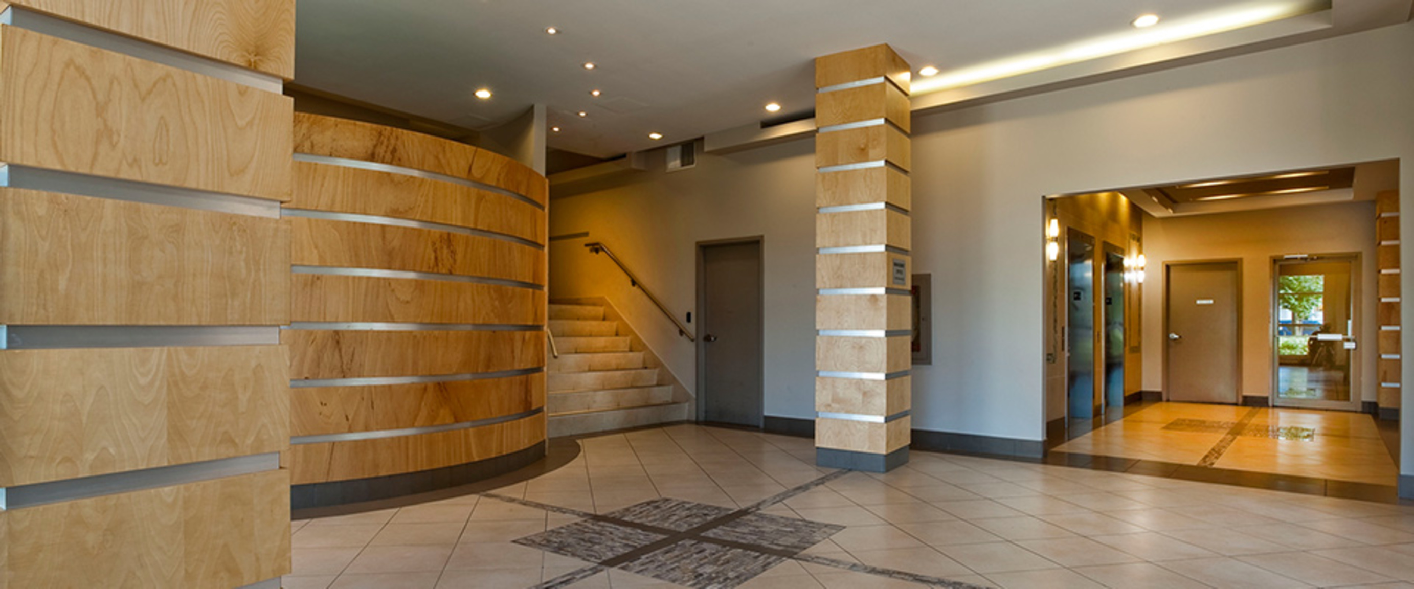 Harding Square - Photo 6