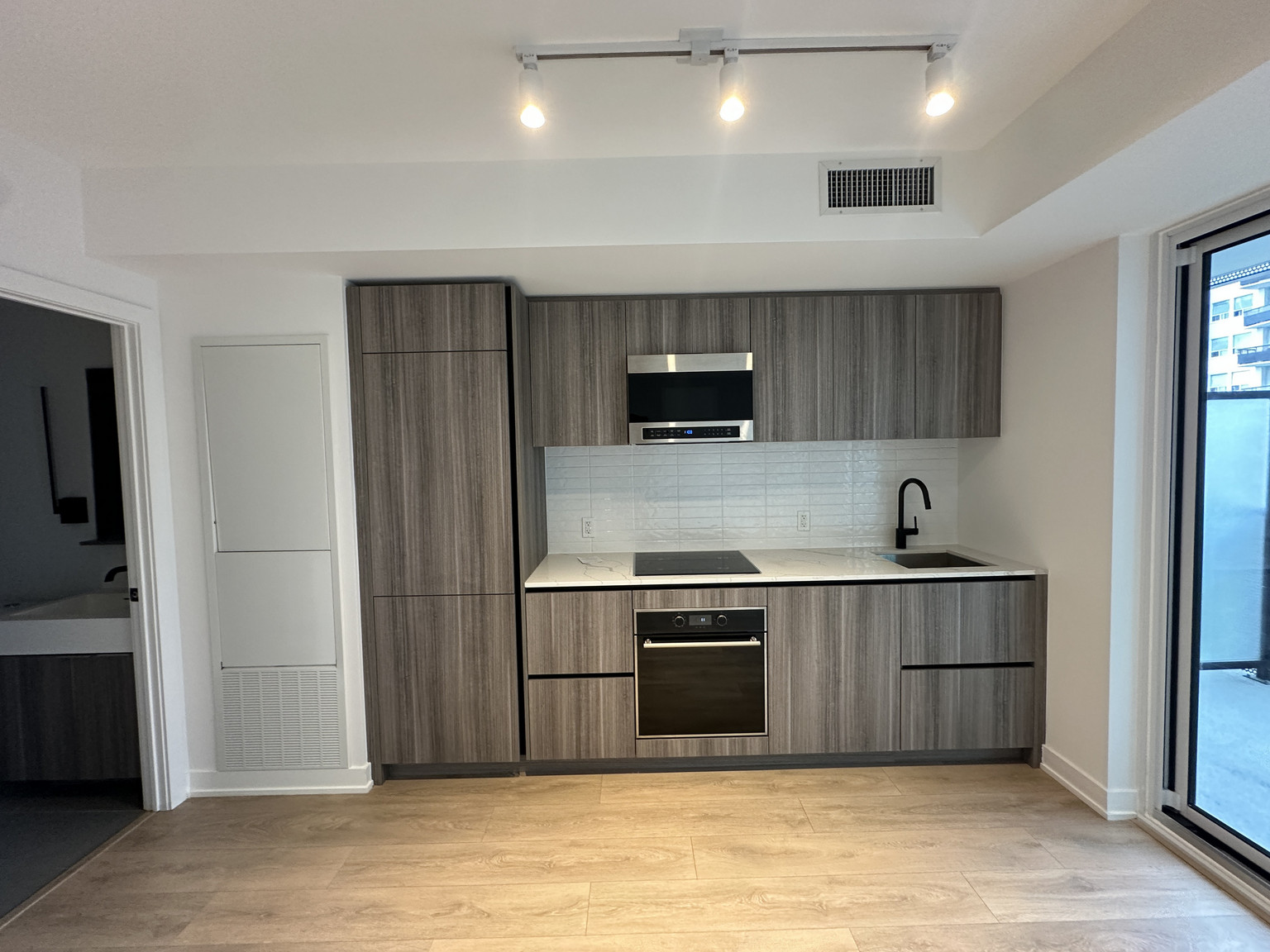 Line 5 Condos  - Photo 49