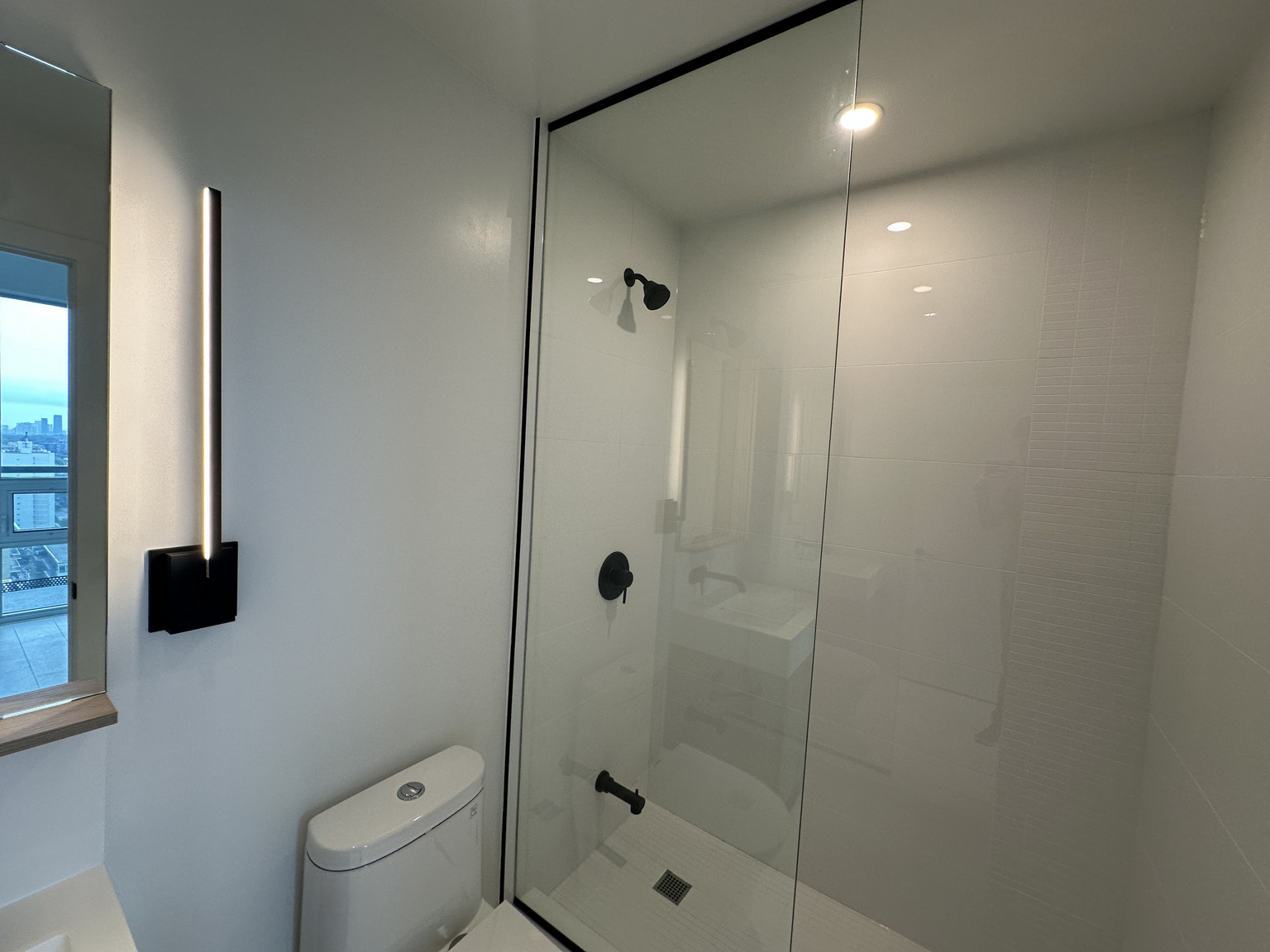 Line 5 Condos  - Photo 28