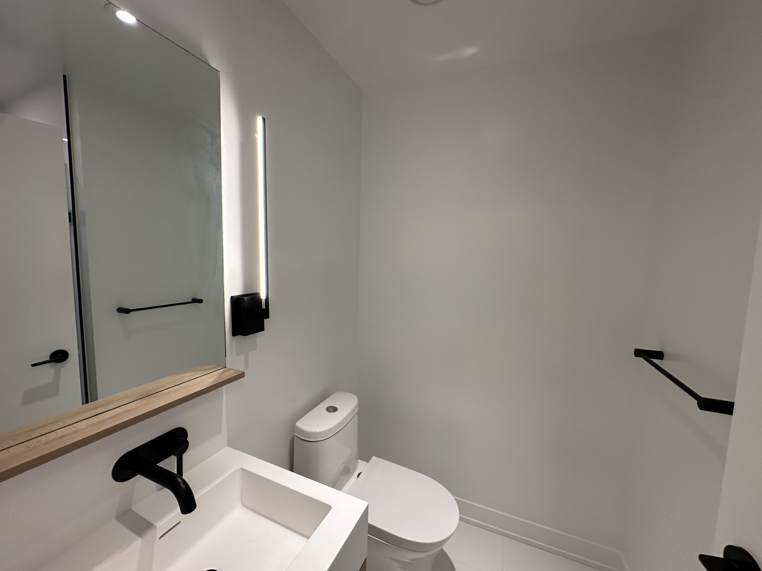 Line 5 Condos  - Photo 26