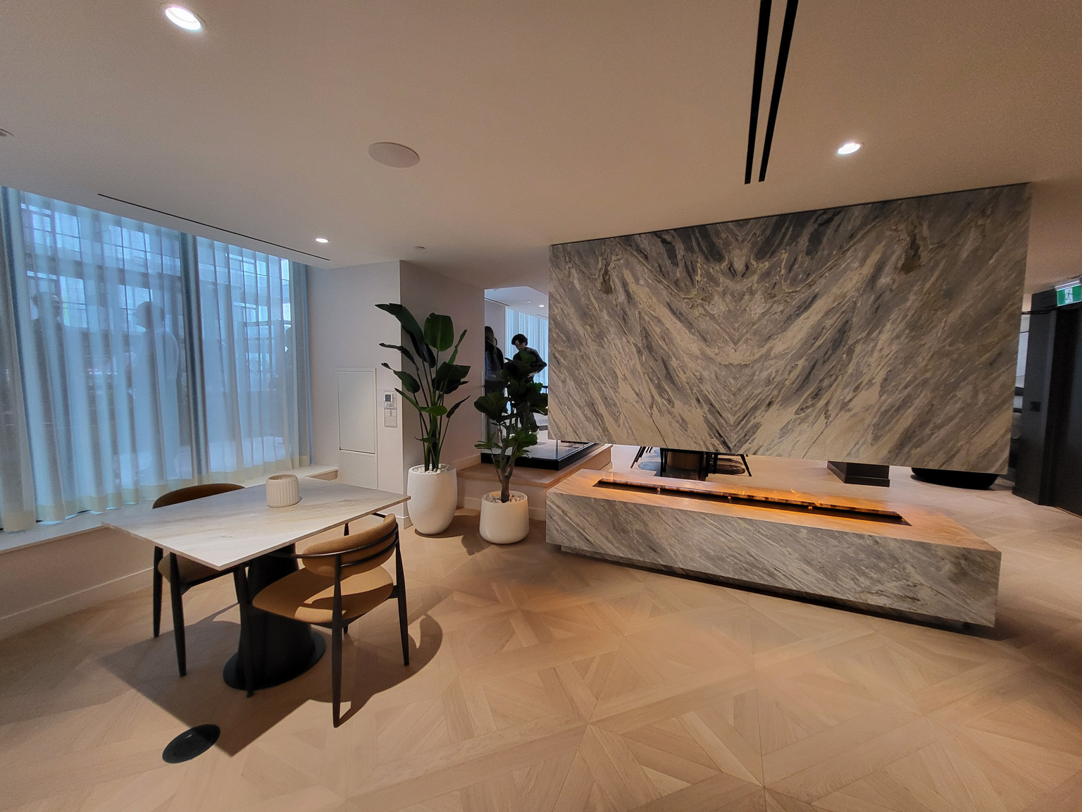Line 5 Condos  - Photo 6