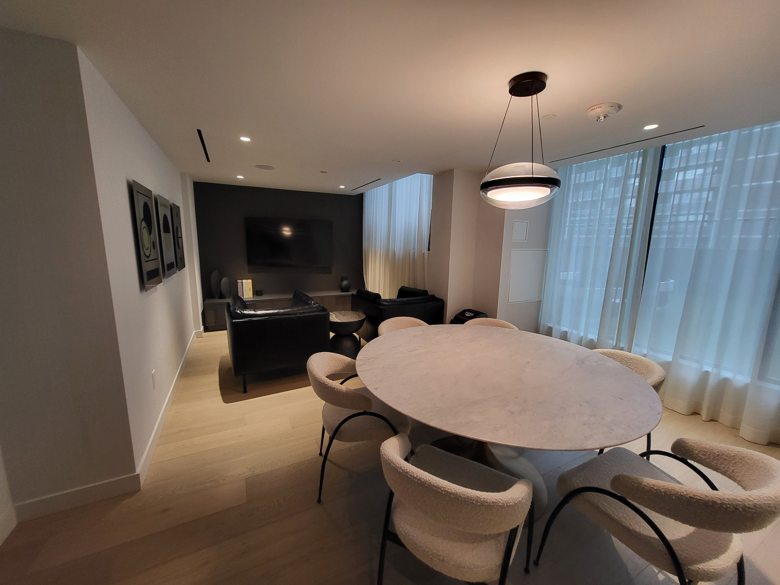 Line 5 Condos  - Photo 9