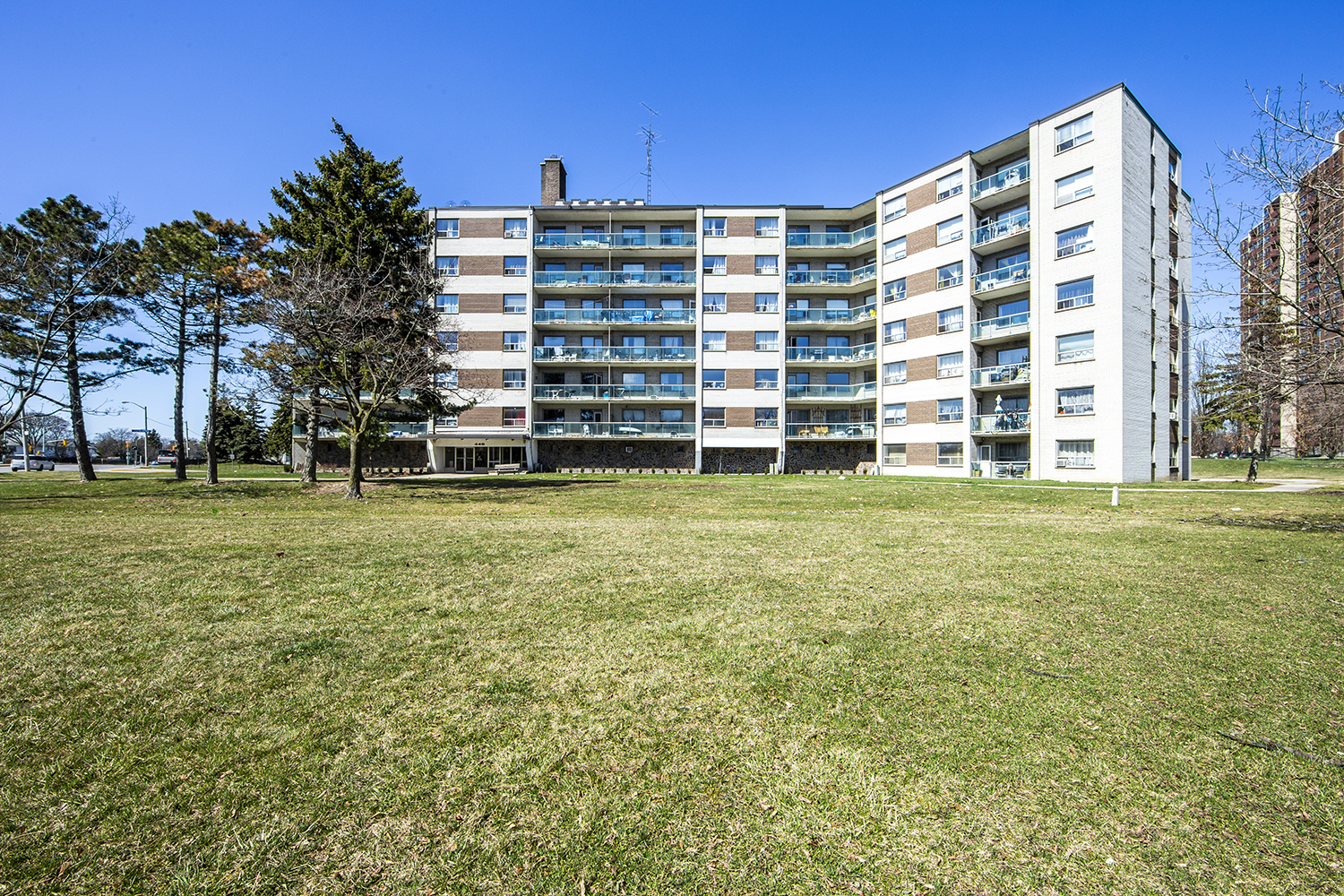 440 Rathburn Road - Photo 14