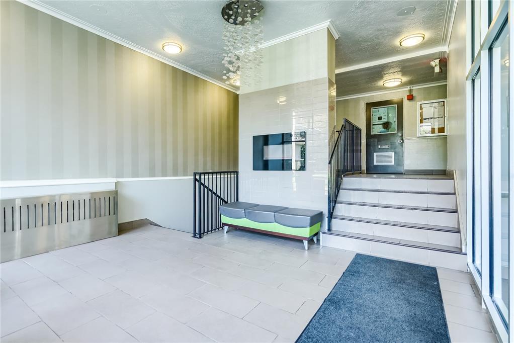 99 Dowling Avenue - Photo 8