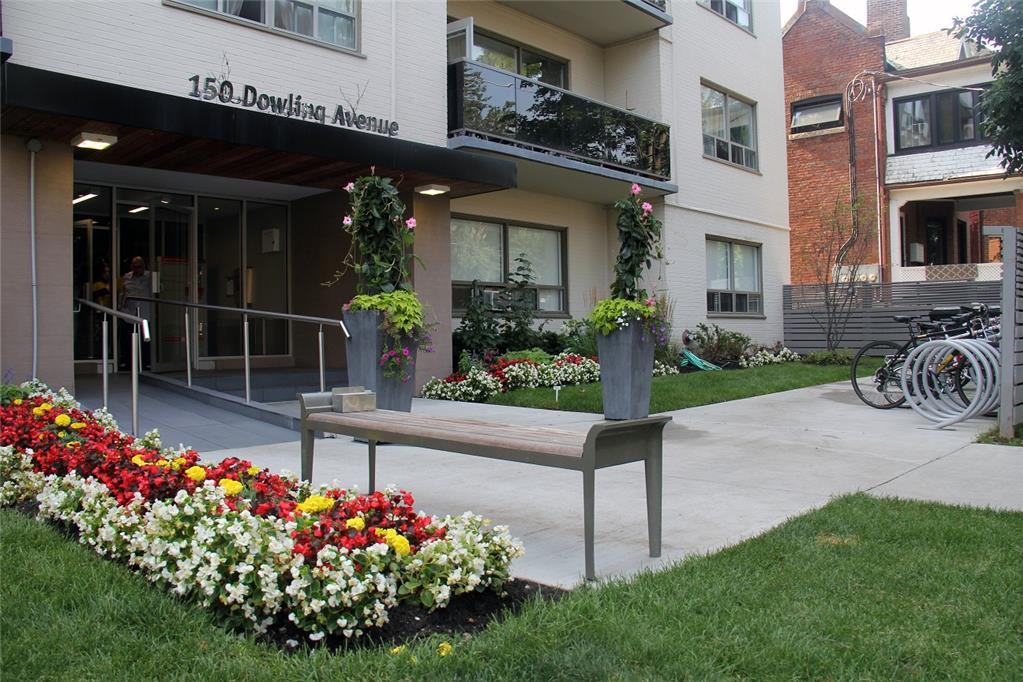150 Dowling Avenue - Photo 15