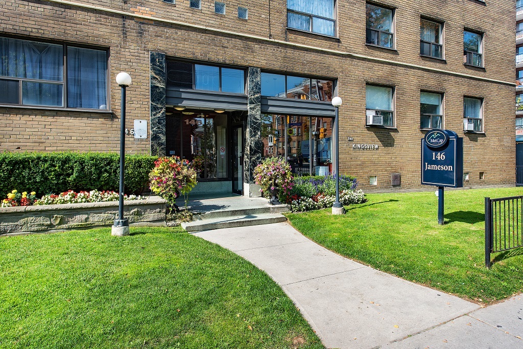 146 Jameson Avenue - Photo 11