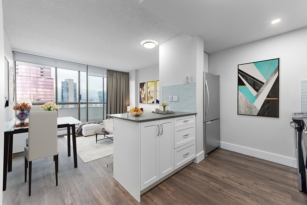 1501 Haro Street - Photo 3