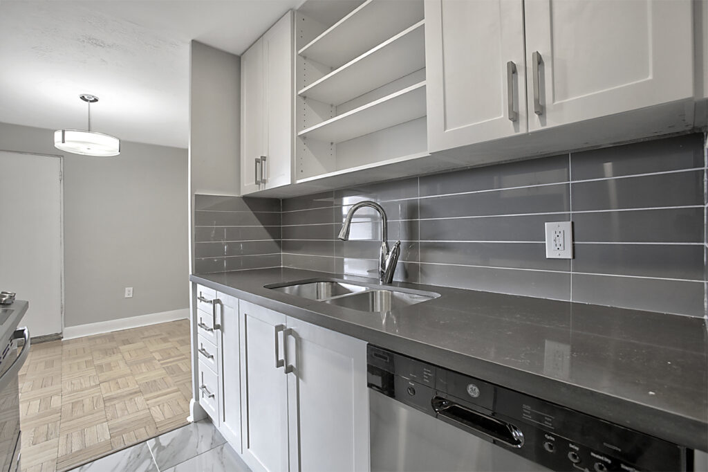 1303 - 1307 Wilson Avenue - Photo 3