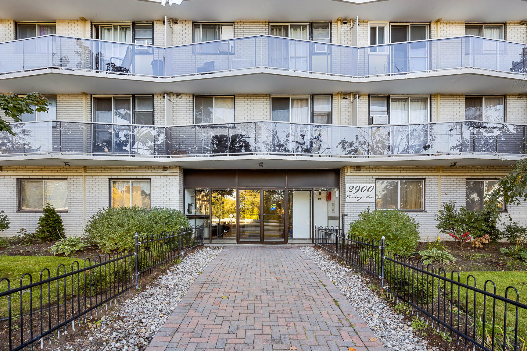 2880-2900 Carling Avenue - Photo 23