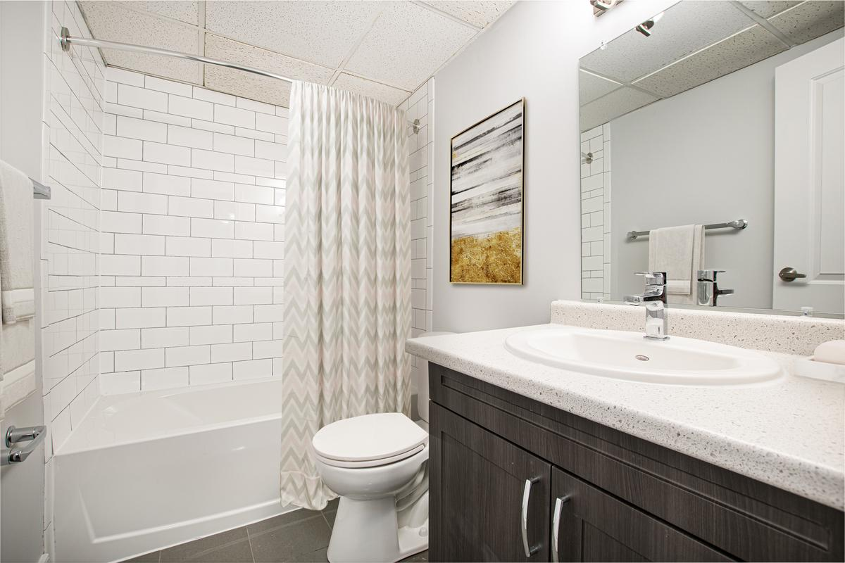 1070 Barrington Street - Photo 7