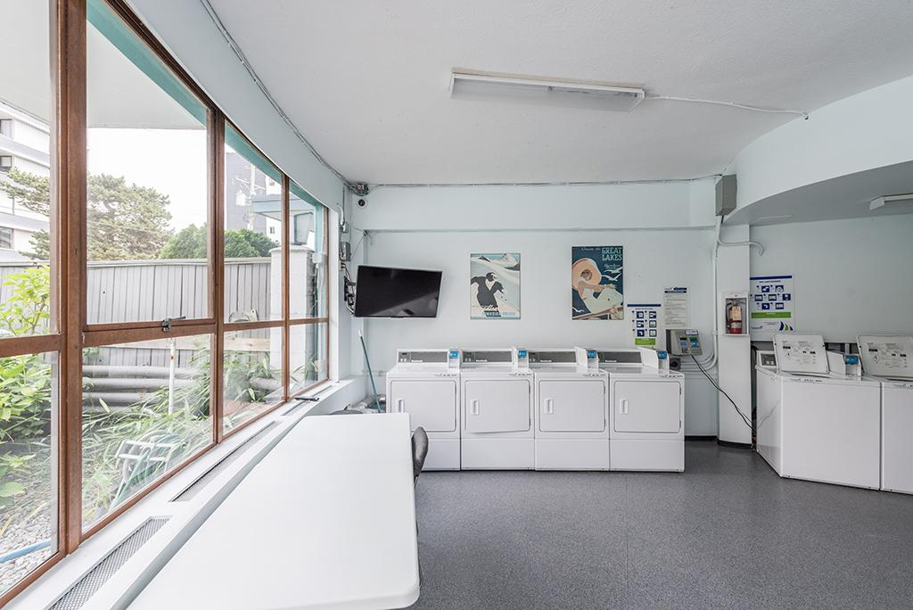 2190 Bellevue Avenue - Photo 5