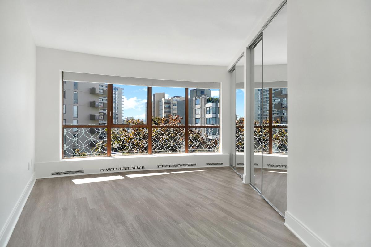 2190 Bellevue Avenue - Photo 9