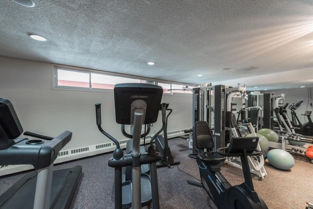 2222 Bellevue Avenue - Photo 8