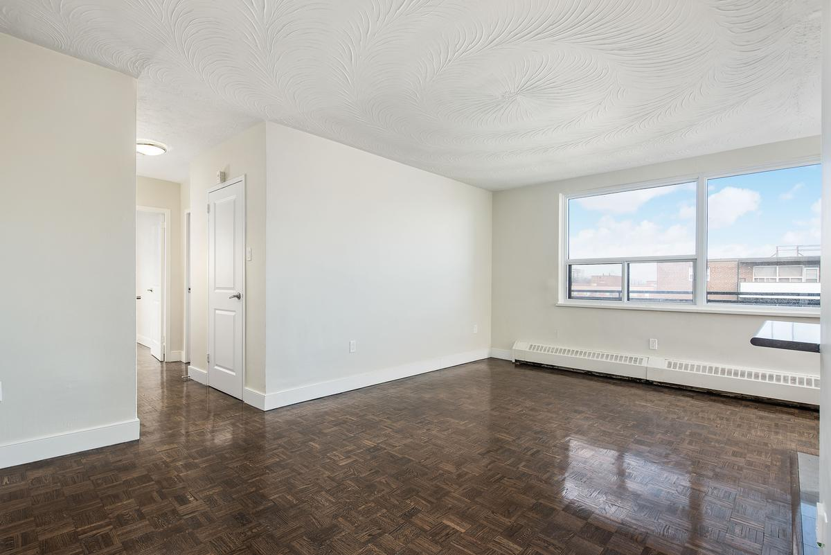 1475 Bloor Street - Photo 10