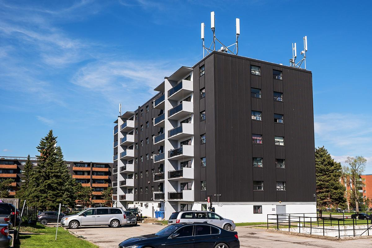 1475 Bloor Street - Photo 12