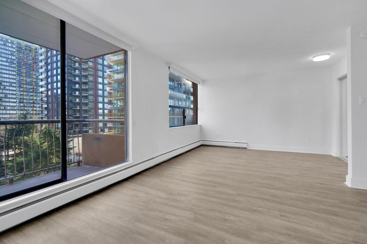1160 Broughton Street - Photo 4