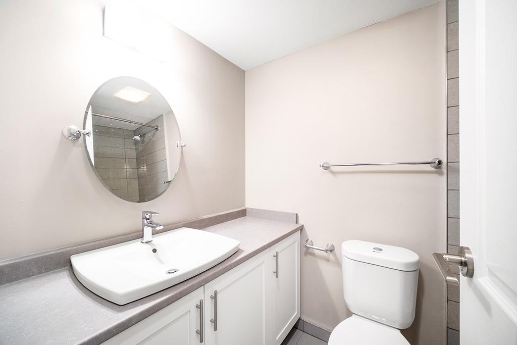 737 Carnarvon Street - Photo 7