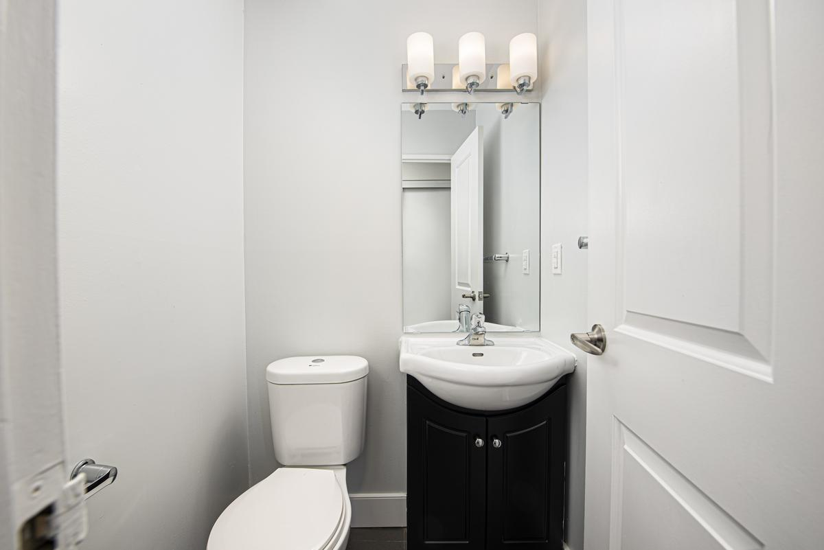 7230 Darcel Avenue - Photo 8