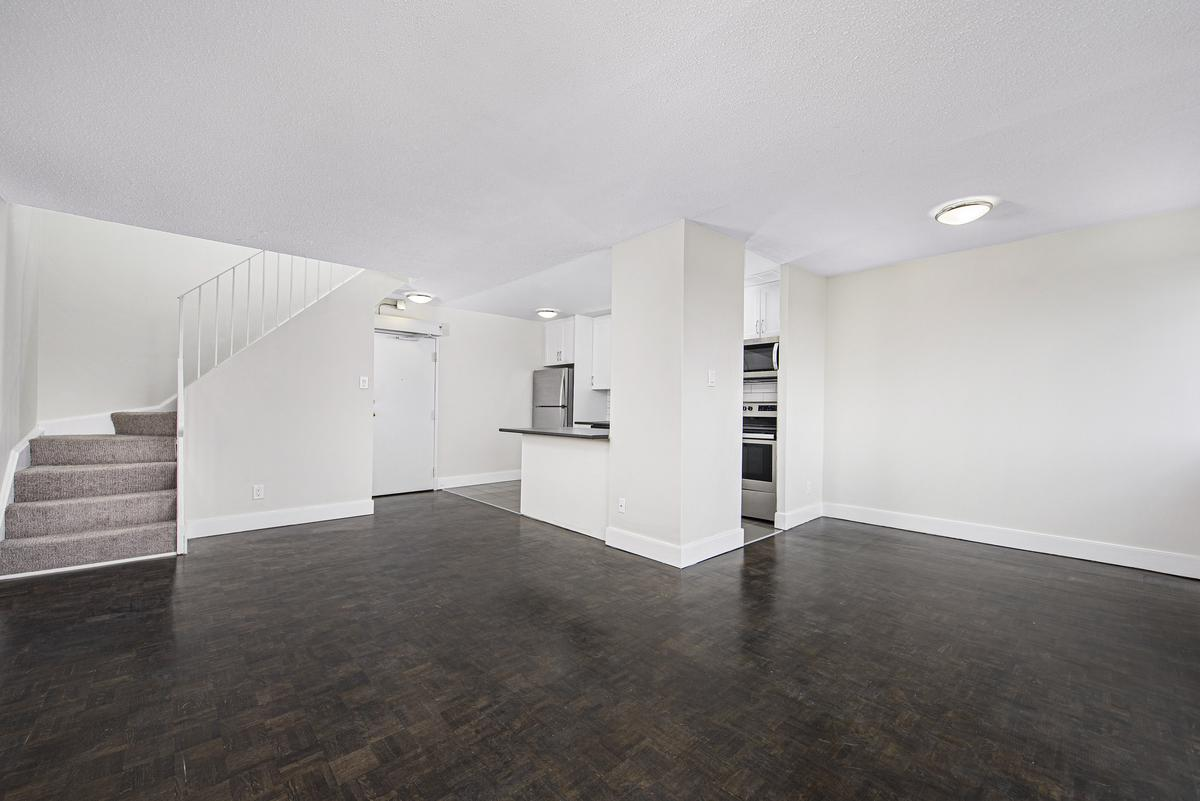 7230 Darcel Avenue - Photo 12