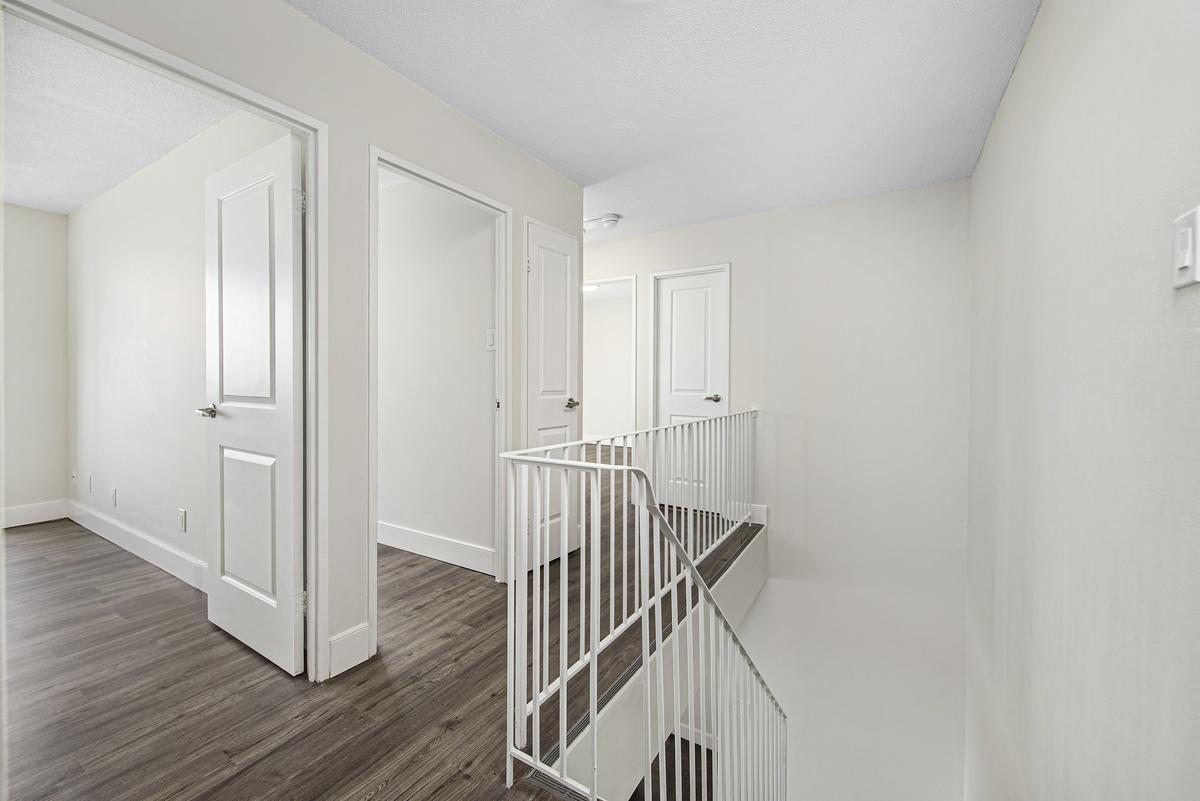 7230 Darcel Avenue - Photo 21