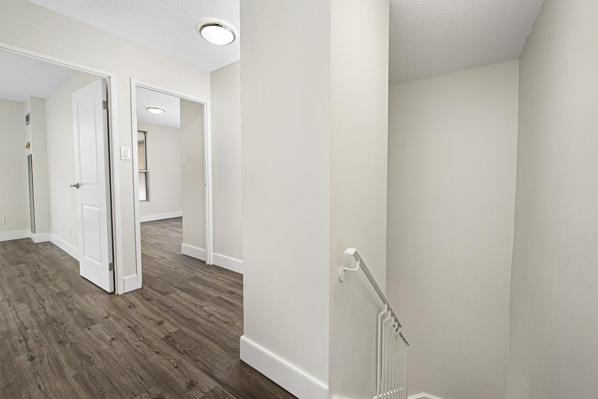 7280 Darcel Avenue - Photo 2