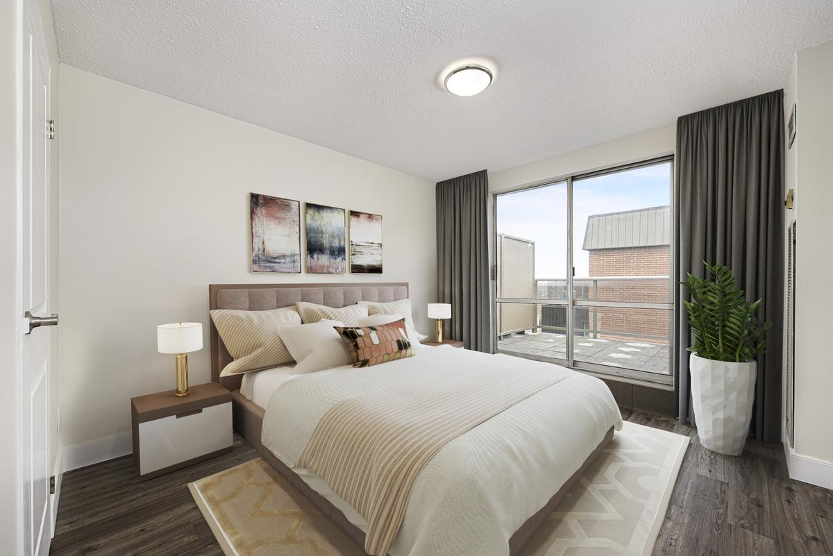 7280 Darcel Avenue - Photo 9