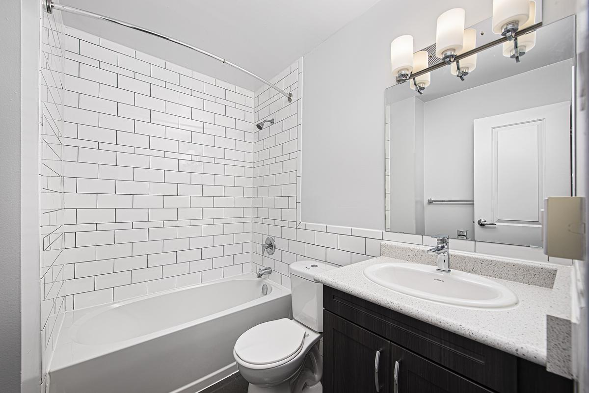 7280 Darcel Avenue - Photo 21